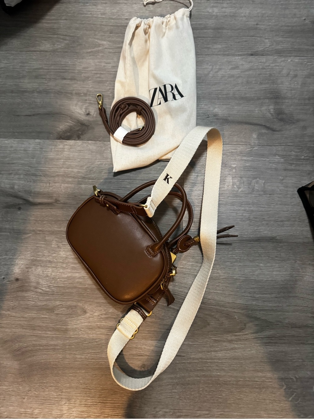 NWOT Zara Brown Leather Crossbody Bag with Cream Strap read below carefully